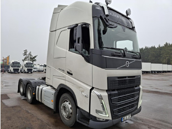 Tractor unit VOLVO FH 540