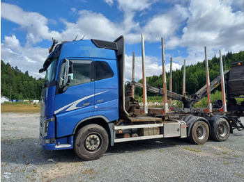 Log truck VOLVO FH16 750