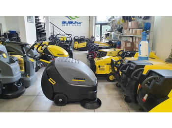 Industrial sweeper