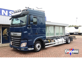 Cab chassis truck DAF XF 430