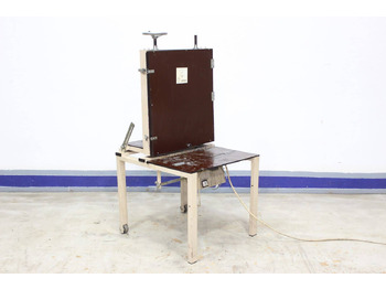 Binding machine