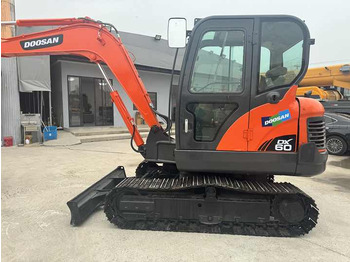 Crawler excavator Used Excavator Doosan Dx60  Excavators Earth-moving Machinery Doosan Dx60 Dx80 Dx75 Dx225 Dh55 Dx60-9c for Sale: picture 3