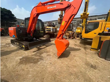 Crawler excavator Used Hitachi ZX70 crawler Excavator, Japan Made used Hitachi ZX70 Mini Excavator in good condition on sale: picture 3 Crawler excavator Used Hitachi ZX70 crawler Excavator, Japan Made used Hitachi ZX70 Mini Excavator in good condition on sale: picture 3