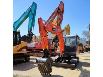 Crawler excavator DOOSAN DX225