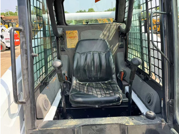 New Skid steer loader BOBCAT: picture 4