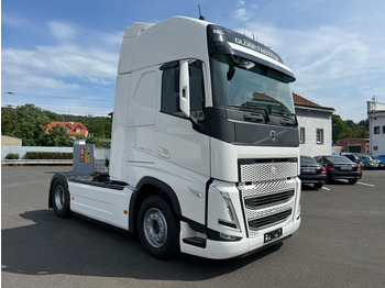 New Tractor unit VOLVO FH 500 / Leather/ VEB+/ Air/ 2 tanks/ i-Parkcool/: picture 2