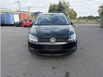 Passenger van VOLKSWAGEN