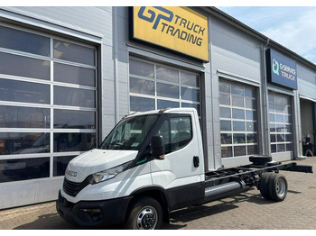 Cab chassis truck IVECO Daily