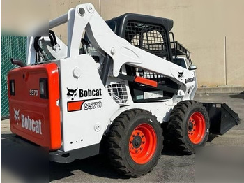 New Skid steer loader BOBCAT S590: picture 2
