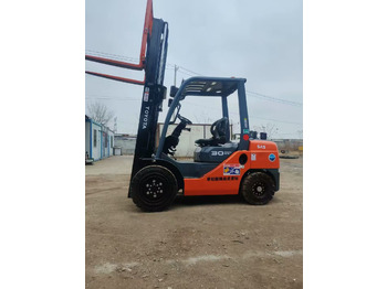 Scissor lift