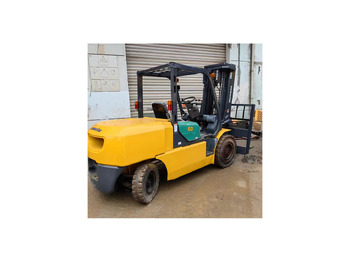 Scissor lift KOMATSU