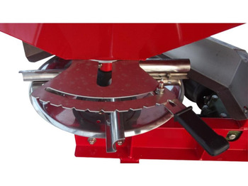 Grass-Rol Düngerstreuer / Fertilizer spreader / Epandeur d'engrais / Spandiconcime / Разбрасыватель минеральных удобрений / Rozsiewacz nawozu 600 l leasing Grass-Rol Düngerstreuer / Fertilizer spreader / Epandeur d'engrais / Spandiconcime / Разбрасыватель минеральных удобрений / Rozsiewacz nawozu 600 l: picture 2