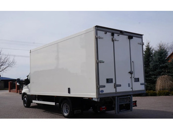 Refrigerator truck Iveco DAILY 70c17 CHŁODNIA 5 m Thermo king V-500 MAX Wzorowy Stan: picture 4