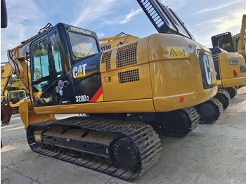 Crawler excavator CATERPILLAR 320D