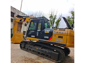 Crawler excavator CATERPILLAR 320D2