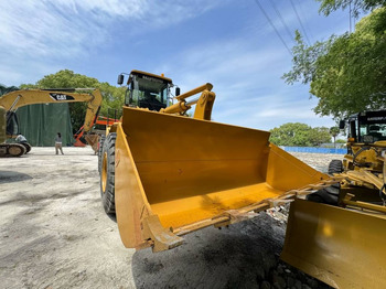 Wheel loader CATERPILLAR 966H