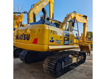Crawler excavator KOMATSU PC200-8
