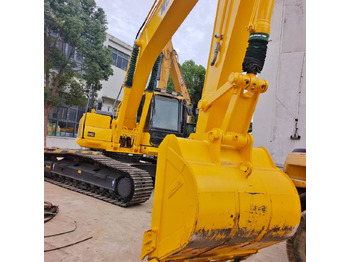 Crawler excavator KOMATSU PC220-8
