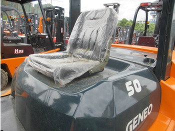 Diesel forklift Toyota FD 50: picture 3