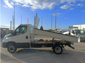 Tipper van IVECO DAILY 35C14: picture 4