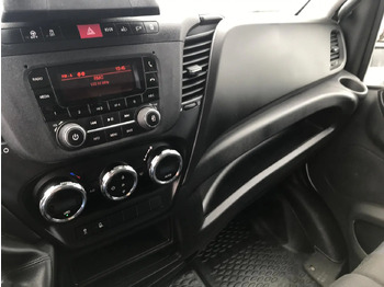 Curtain side van IVECO DAILY 35C16 CC 3000: picture 5