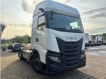 Cab chassis truck IVECO Stralis 440