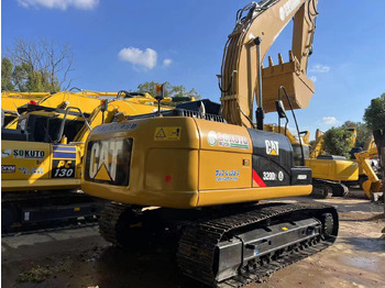 Crawler excavator Caterpillar 320D: picture 5