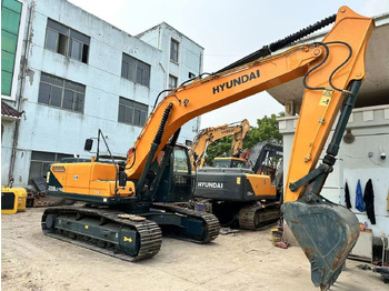 Crawler excavator Hyundai 220LC-9S: picture 4