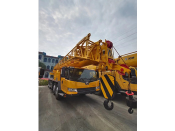 Mobile crane XCMG QY70K: picture 5