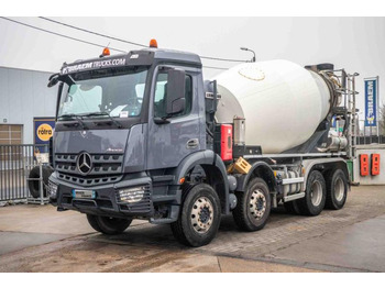 Concrete mixer truck LIEBHERR