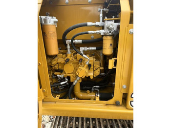 Crawler excavator CAT 312D2GC: picture 4