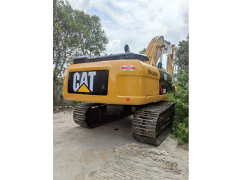 Crawler excavator CATERPILLAR 330d: picture 3