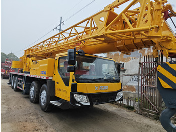 Mobile crane XCMG QY70K