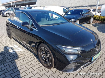 Car MERCEDES-BENZ
