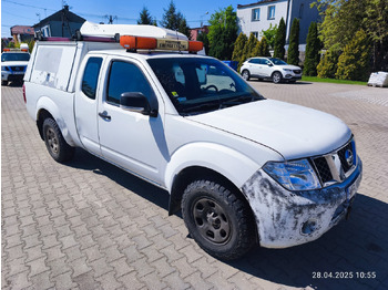 Pickup truck NISSAN Navara