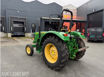Farm tractor 2013 John Deere 5055E 40 km TRAKTOR: picture 3