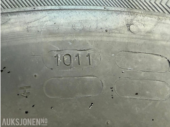 Agricultural machinery Nokian Tri 2 -  Fendt 700 -  440/80r24 + 540/80r38: picture 3