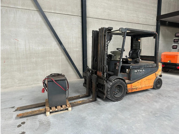 Electric forklift STILL R60