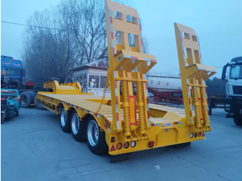 Low loader semi-trailer