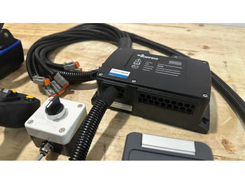 Forestry equipment Proportional Valve Walvoil DPX100 with Control Scanreco RC400 and JP Joysticks PWM for Palfinger, Kubota, Kesla: picture 4