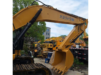Crawler excavator CAT 320D2 Excavator: picture 5