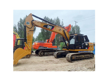 Crawler excavator
