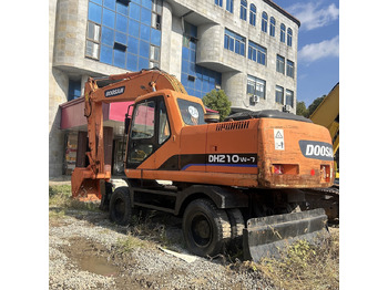 Wheel excavator DOOSAN DH210W-7