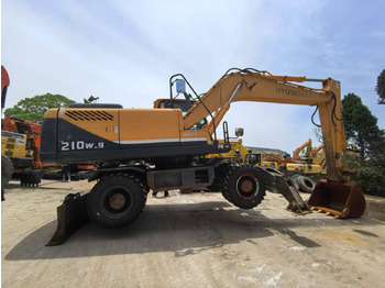 Wheel excavator Hyundai 210w-9 wheel excavator: picture 2