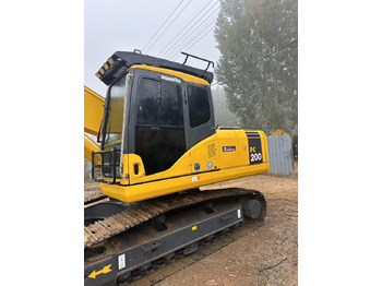 Komatsu PC200-7 excavator leasing Komatsu PC200-7 excavator: picture 1