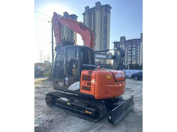 Mini excavator Hitachi 70: picture 3