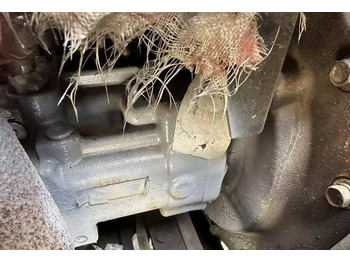 Crawler excavator Kubota 163: picture 4