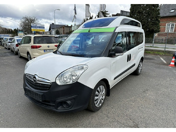 Car OPEL
