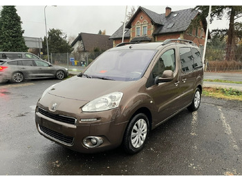 Station wagon PEUGEOT