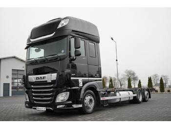 Container transporter/ Swap body truck DAF XF 480